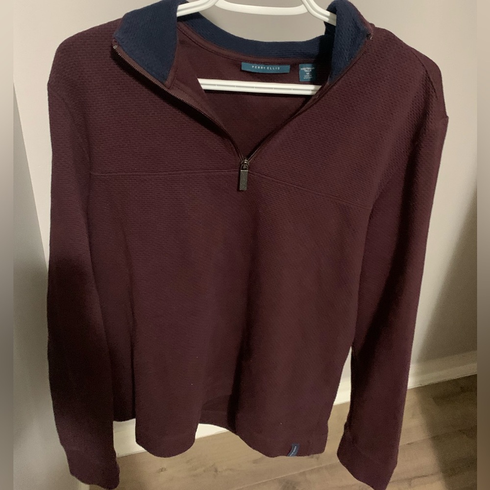 Medium men dress sweatshirts, condition new as never worn (Christmas gifts)